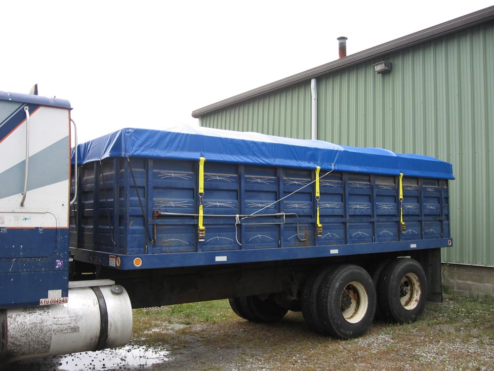 custom tarp on truck bed